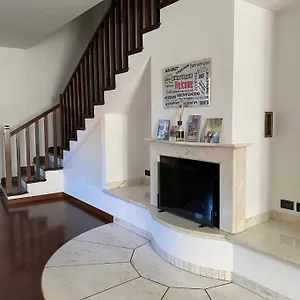 https://il-caravaggio-guest-house.it-lombardy.com